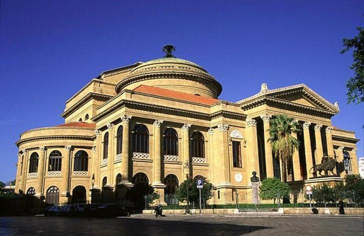 Holiday Palermo Exterior photo